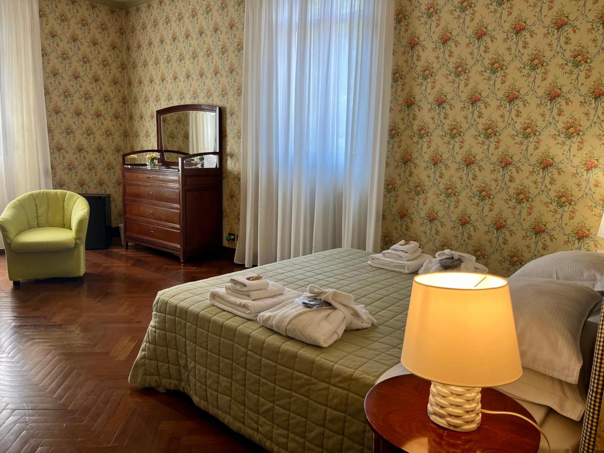 Casino Di Pragatto Bed and Breakfast Crespellano Exteriör bild