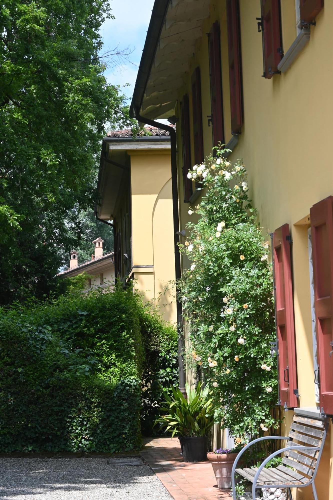 Casino Di Pragatto Bed and Breakfast Crespellano Exteriör bild